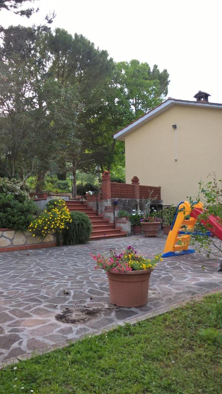 Valle Degli Ulivi Appartamento Terni Eksteriør billede